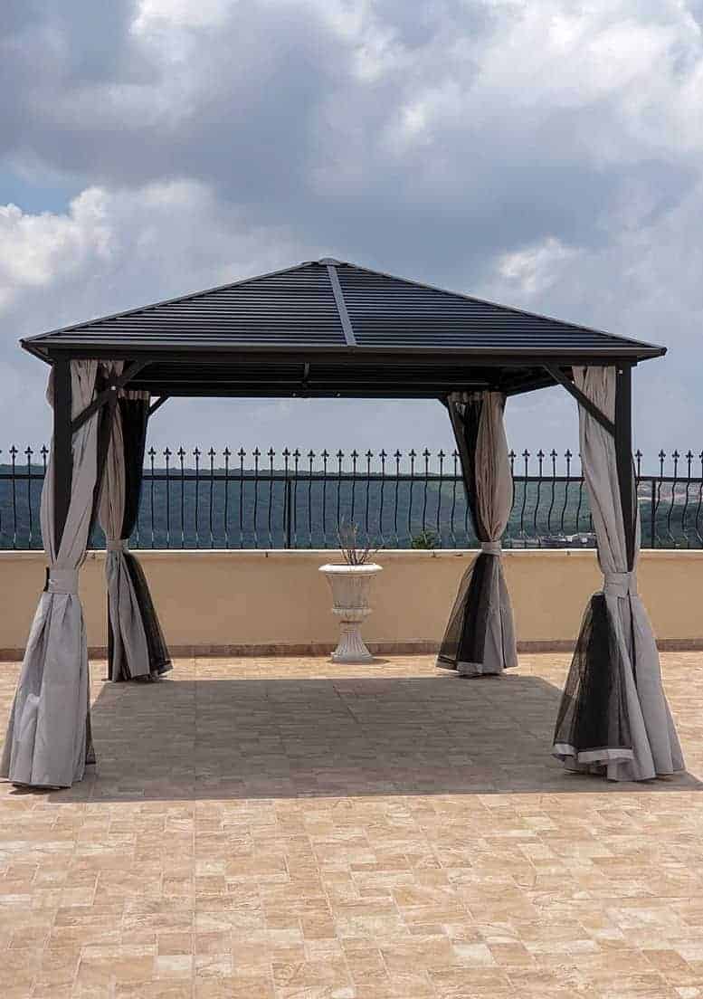 גזיבו אלומיניום דגם קנזס 3X3 מטר