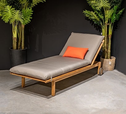 מיטת שיזוף טיק דגם טיבו