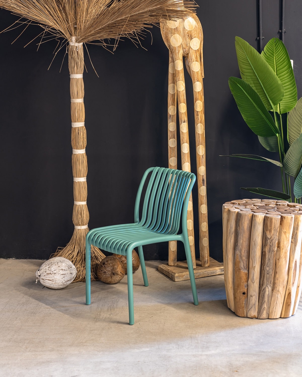 כיסא מעוצב דגם דיווה