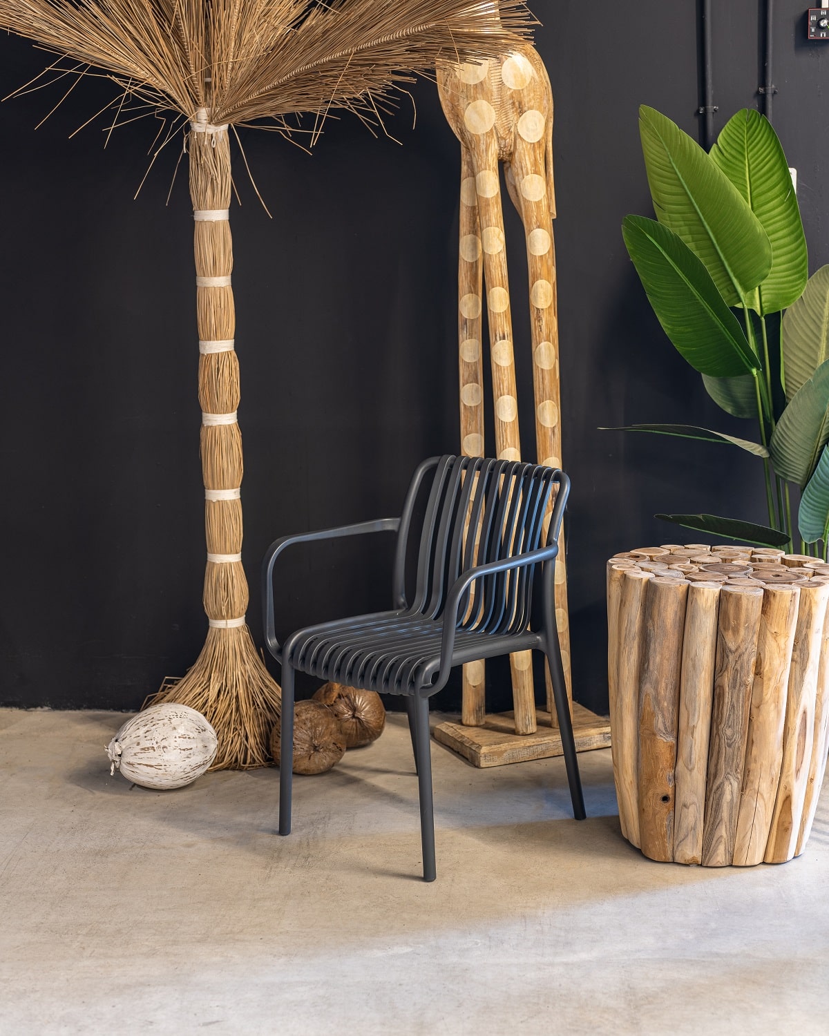 כיסא מעוצב דגם דיווה משענות