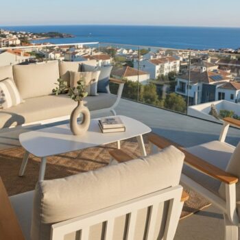 תחזוקה של ריהוט גן