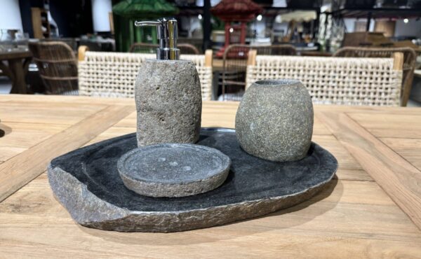 סט סבוניה אבן בזלת